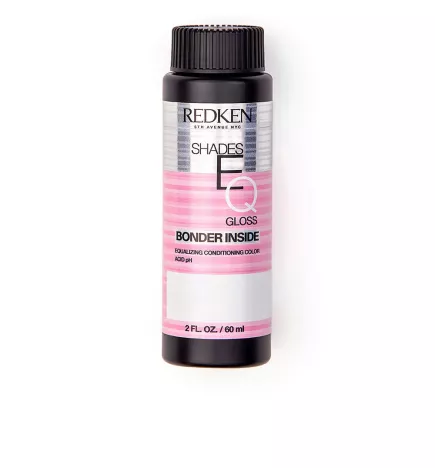 SHADES EQ Bonder Inside Ref 000 Clear 60 ml x 3 u : Agent liant SHADES EQ à l'intérieur Ref 000 clair 60 ml x 3 u.