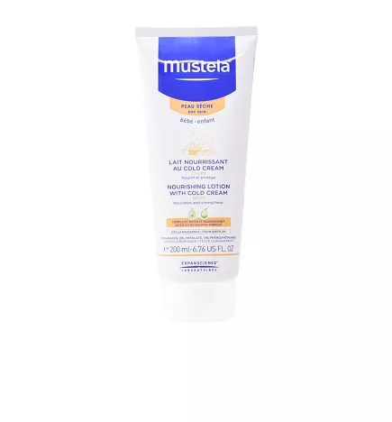 Lotion nutritive pour bébé-garçon avec crème froide pour peaux sèches 200 ml.