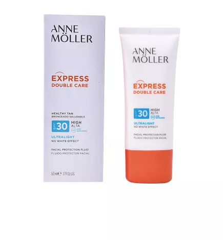 EXPRESS DOUBLE CARE ultra light fluid SPF30 50 ml